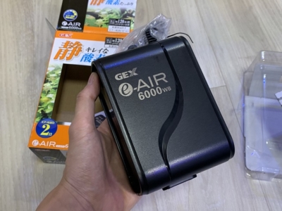 GEX製エアーポンプ「e-AIR 6000WB」、本体の大きさ