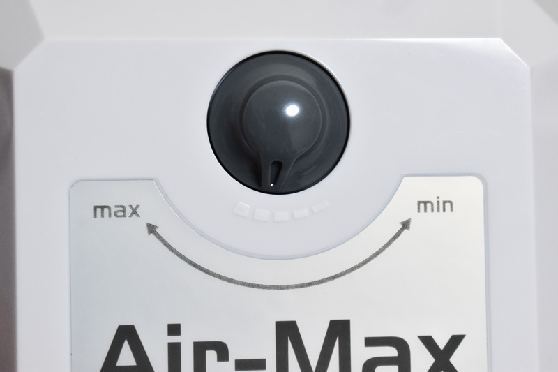 水作「Air-Max 12000 C-4」、流量調節ダイヤル